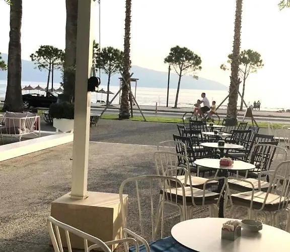 公寓 Au Bord De Mer, Grande Terrasse! Vlorë